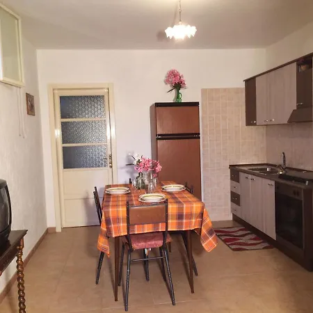 Casa Vacanze Rosa Holiday home Matino