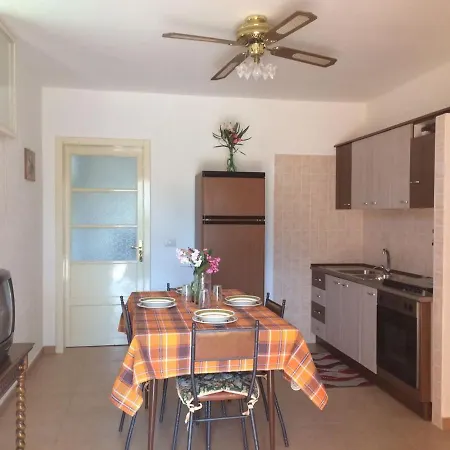 Casa Vacanze Rosa Holiday home Matino